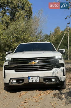 Пикап Chevrolet Silverado 2021 в 