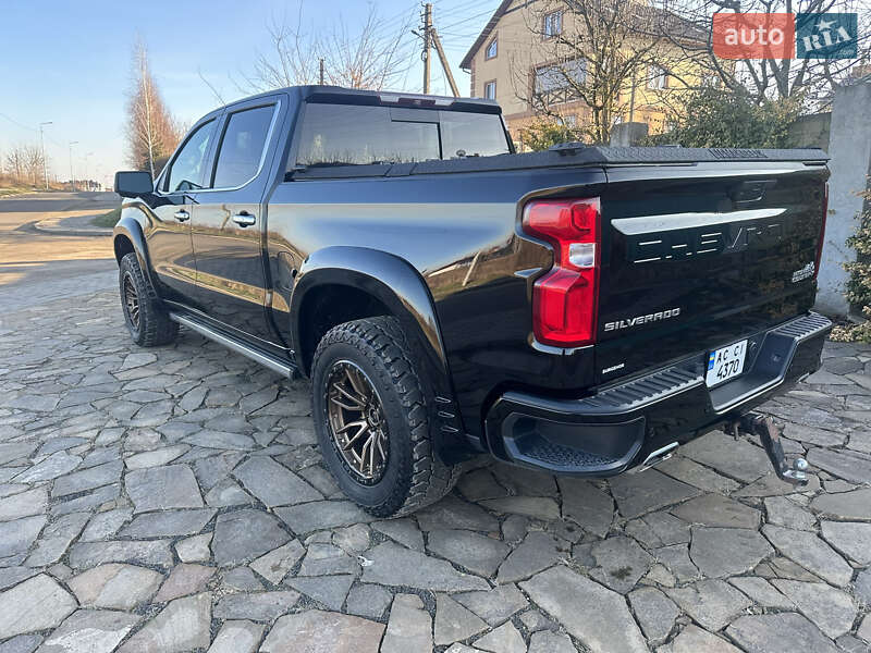 Пикап Chevrolet Silverado 2019 в Луцке