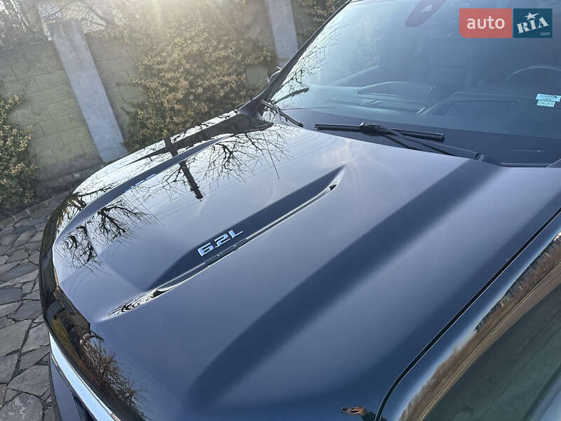 Пикап Chevrolet Silverado 2019 в Луцке