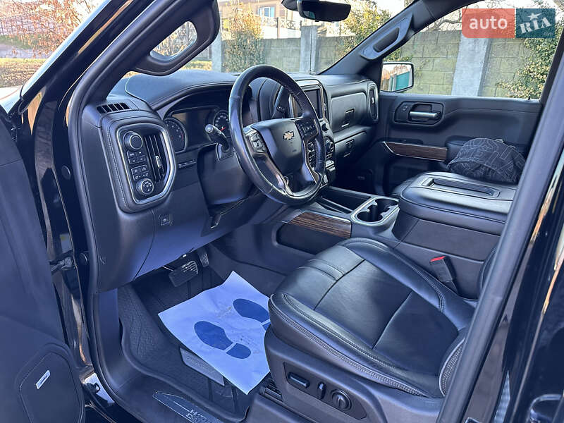 Пикап Chevrolet Silverado 2019 в Луцке