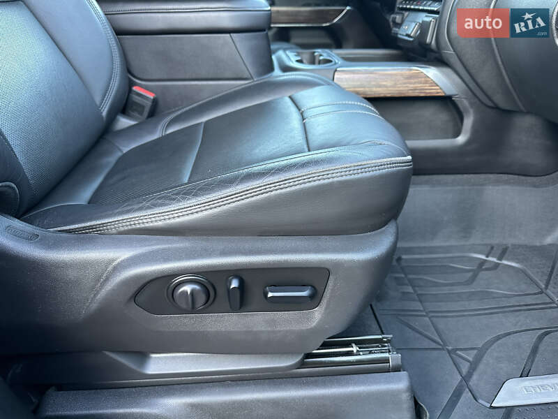 Пикап Chevrolet Silverado 2019 в Луцке