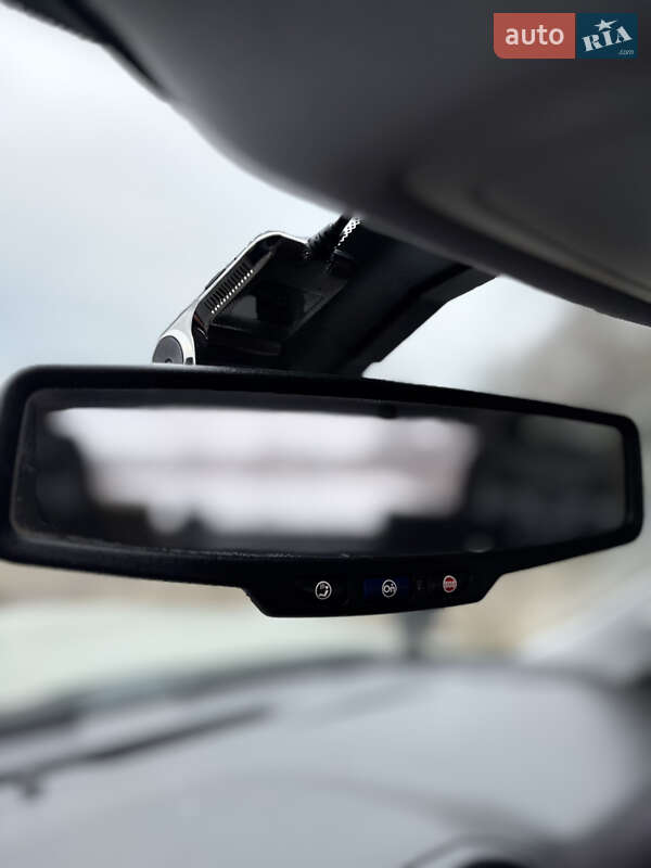 Пикап Chevrolet Silverado 2015 в Ровно