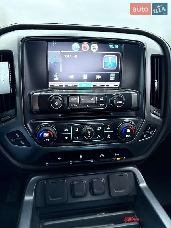 Пикап Chevrolet Silverado 2015 в Ровно