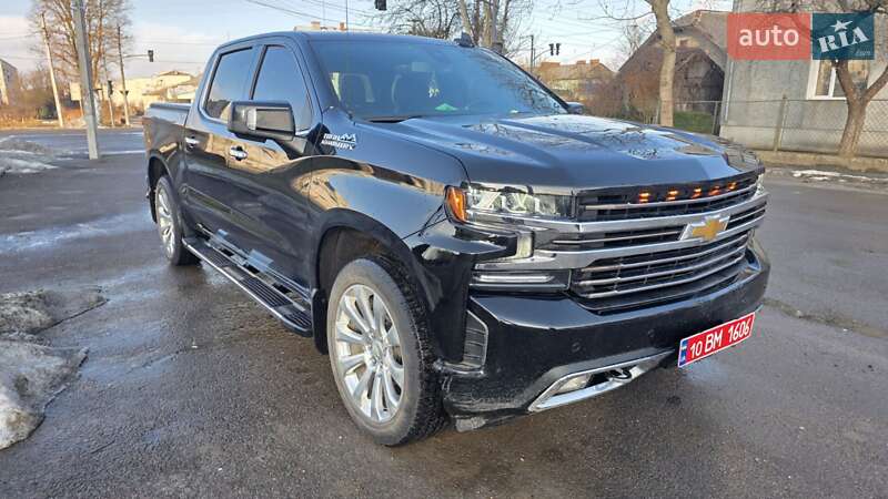 Пикап Chevrolet Silverado 2021 в Ходорове