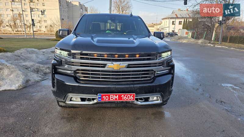 Пикап Chevrolet Silverado 2021 в Ходорове