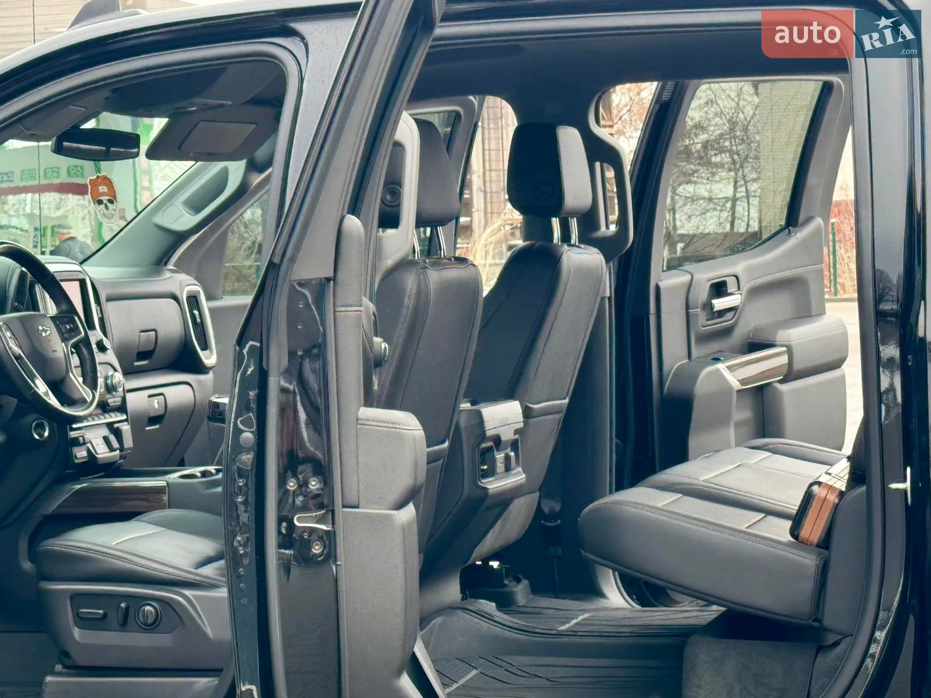 2020 Chevrolet Silverado - мініатюра 9