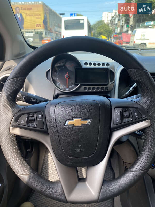 Седан Chevrolet Sonic 2016 в Одессе фото 32 Седан Chevrolet Sonic 2016 в Одессе