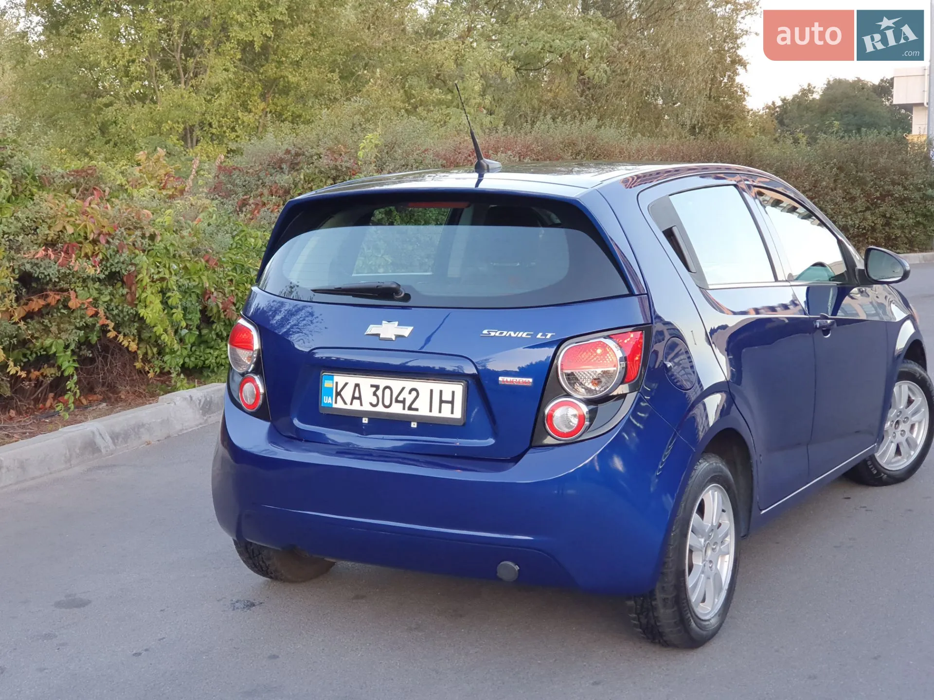 2013 Chevrolet Sonic - мініатюра 3