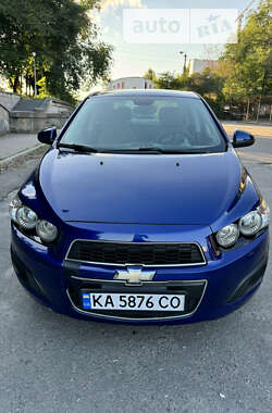 Седан Chevrolet Sonic 2013 в Киеве