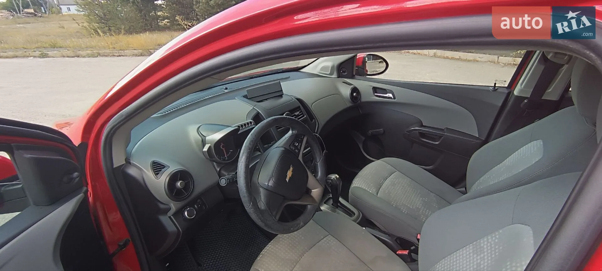 2012 Chevrolet Sonic - мініатюра 4