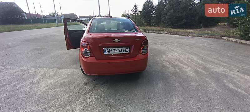 Седан Chevrolet Sonic 2012 в Киеве