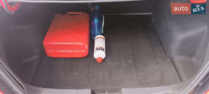 Седан Chevrolet Sonic 2012 в Киеве