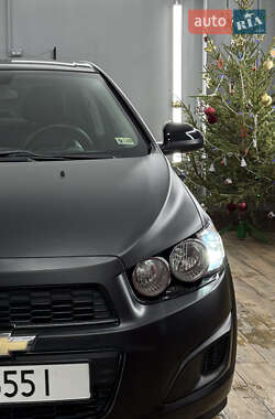 Седан Chevrolet Sonic 2012 в Львові