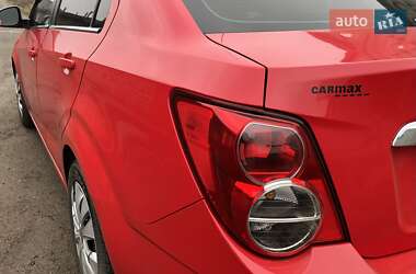 Седан Chevrolet Sonic 2014 в Києві