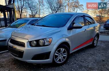 Седан Chevrolet Sonic 2012 в Киеве