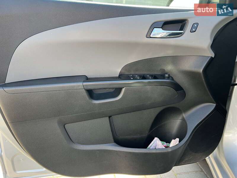 Седан Chevrolet Sonic 2019 в Одессе
