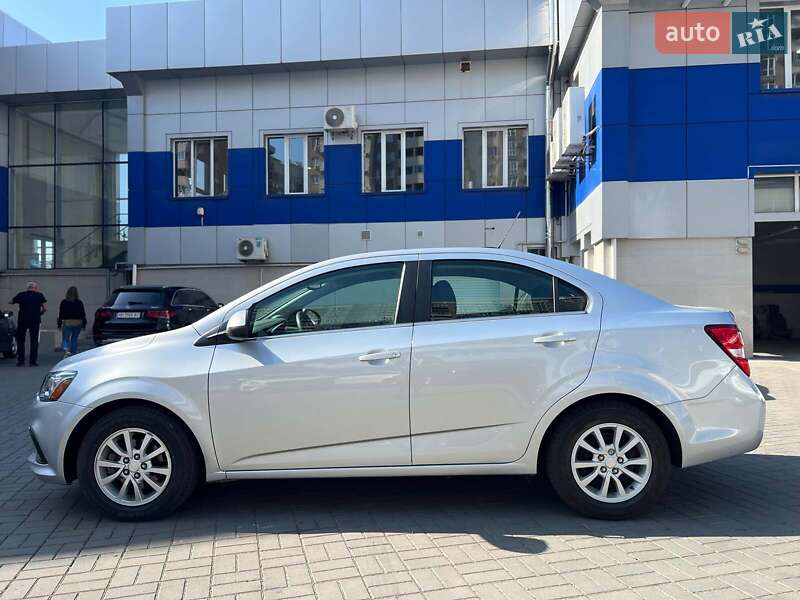 Седан Chevrolet Sonic 2019 в Одессе