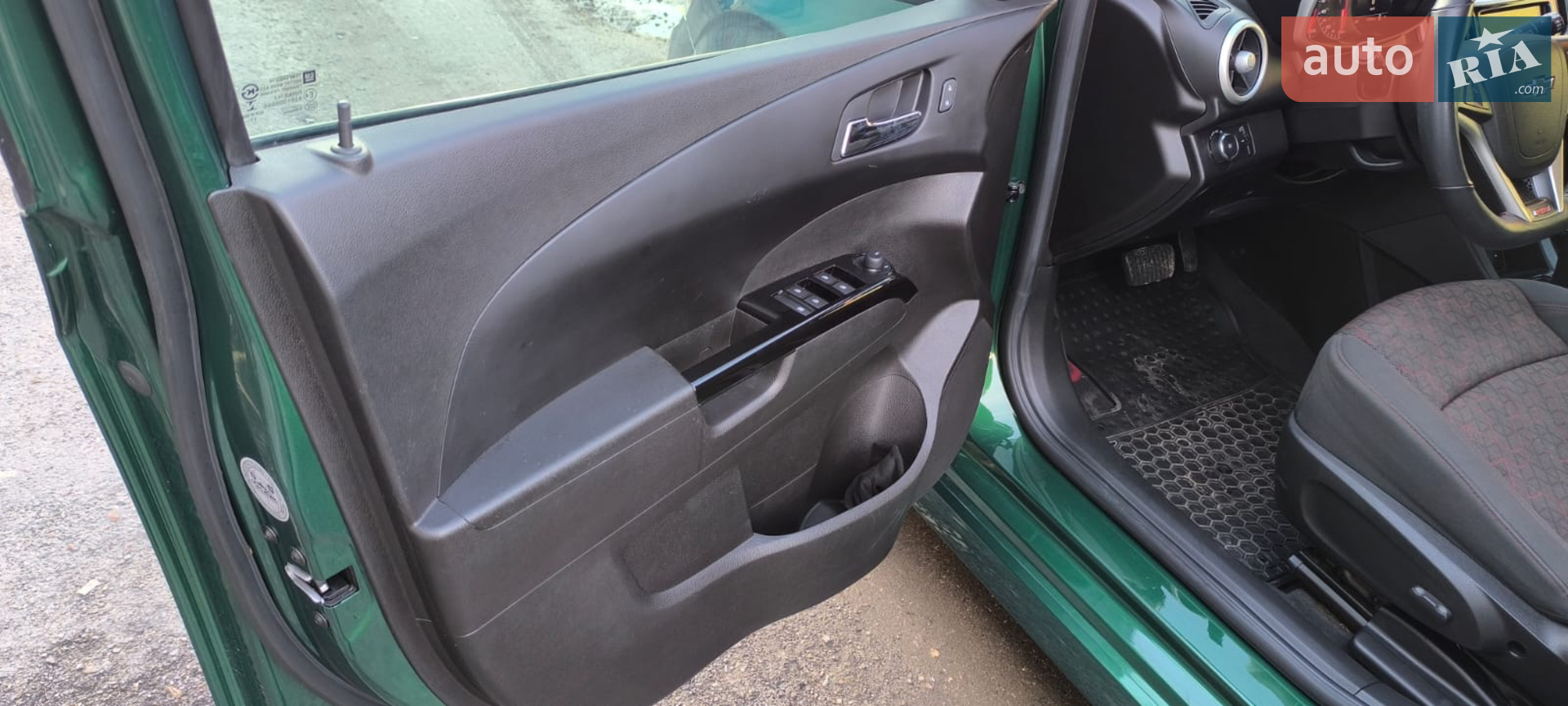 2018 Chevrolet Sonic - мініатюра 9