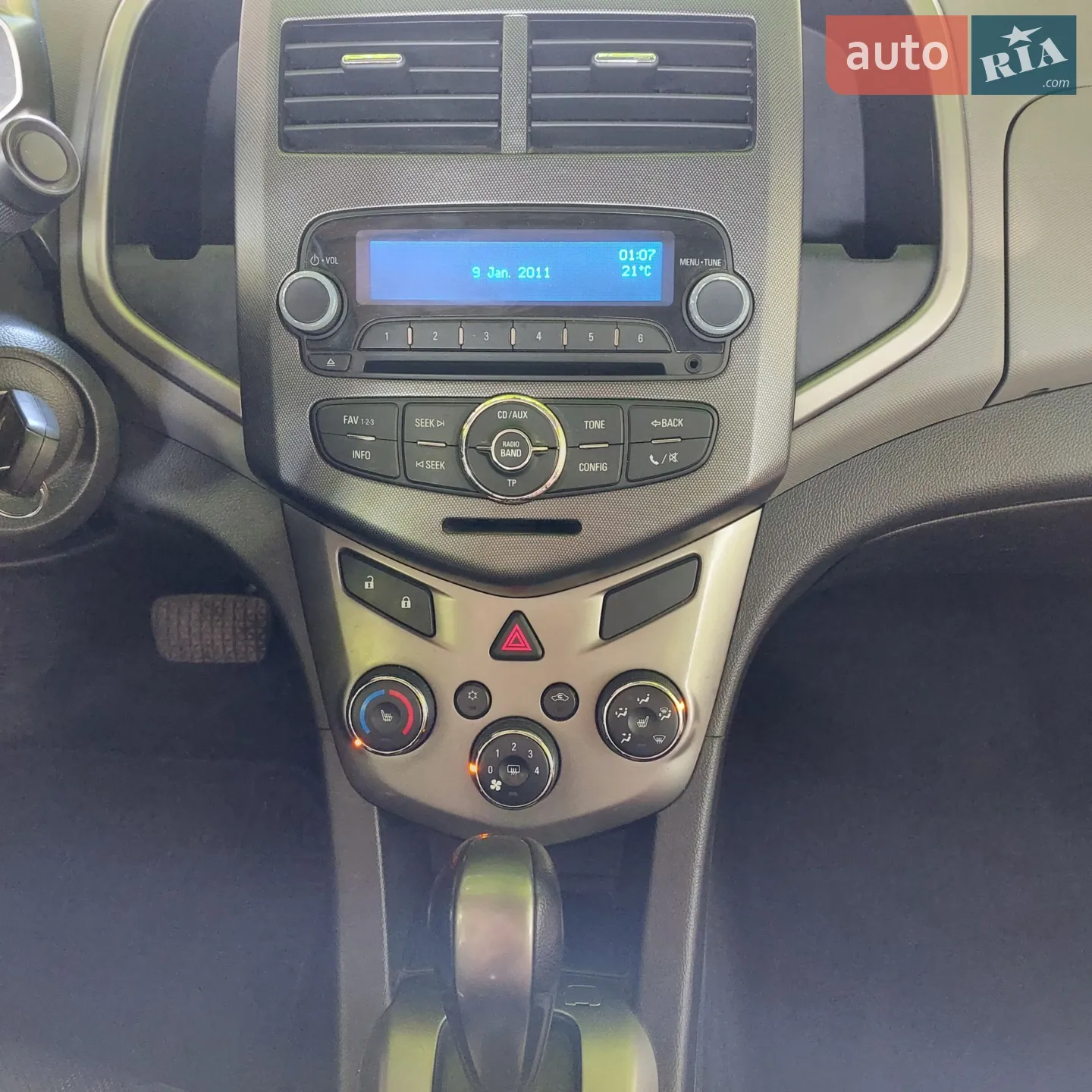 2012 Chevrolet Sonic - мініатюра 10
