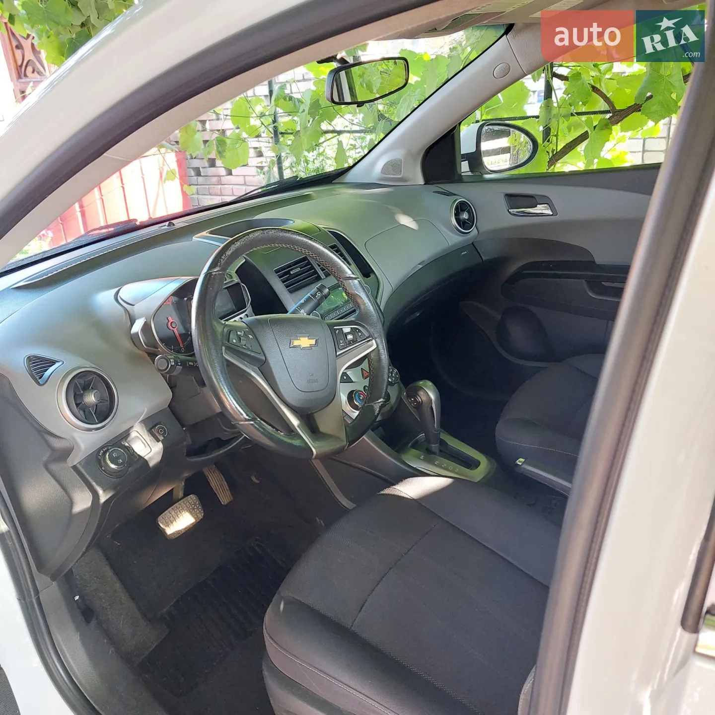 2012 Chevrolet Sonic - мініатюра 19