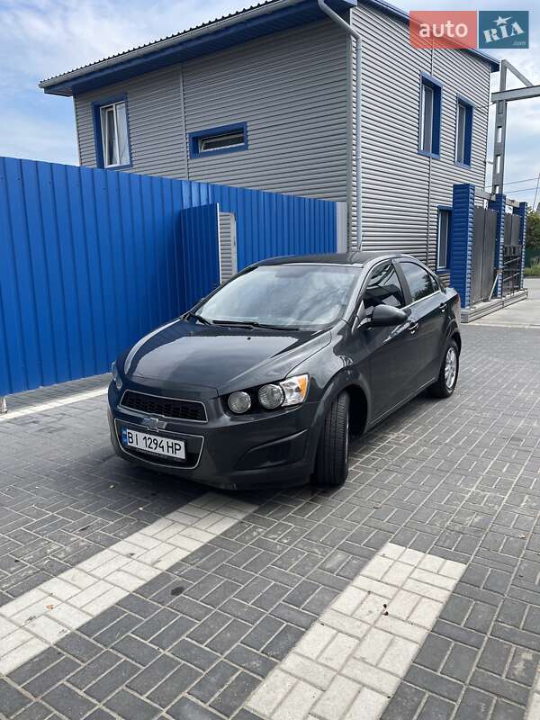 Седан Chevrolet Sonic 2015 в Полтаві фото 6 Седан Chevrolet Sonic 2015 в Полтаві