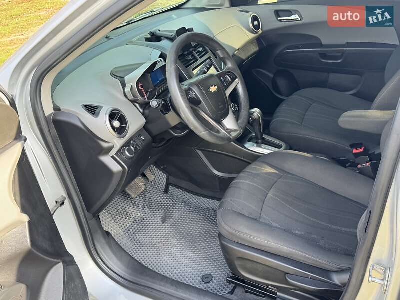 Седан Chevrolet Sonic 2016 в Харкові фото 17 Седан Chevrolet Sonic 2016 в Харкові