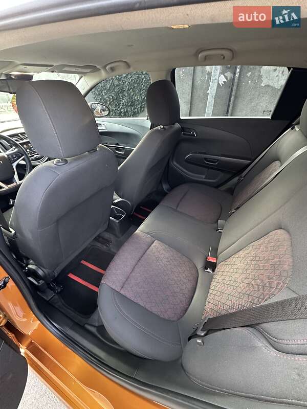 Хэтчбек Chevrolet Sonic 2018 в Одессе фото 6 Хэтчбек Chevrolet Sonic 2018 в Одессе