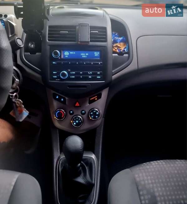 Седан Chevrolet Sonic 2012 в Киеве