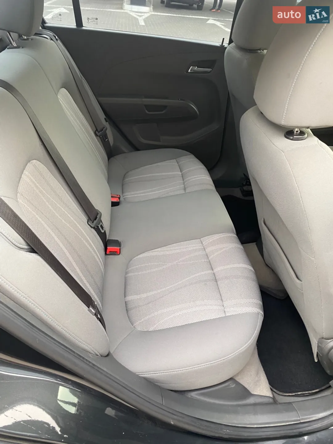 2015 Chevrolet Sonic - мініатюра 9