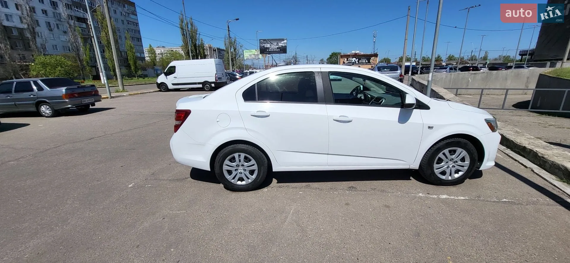 2016 Chevrolet Sonic - мініатюра 14
