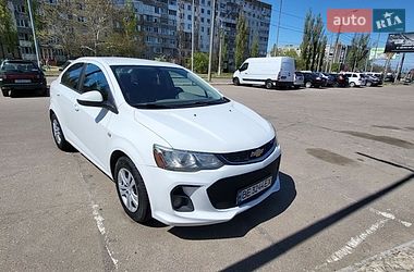 Седан Chevrolet Sonic 2016 в Николаеве