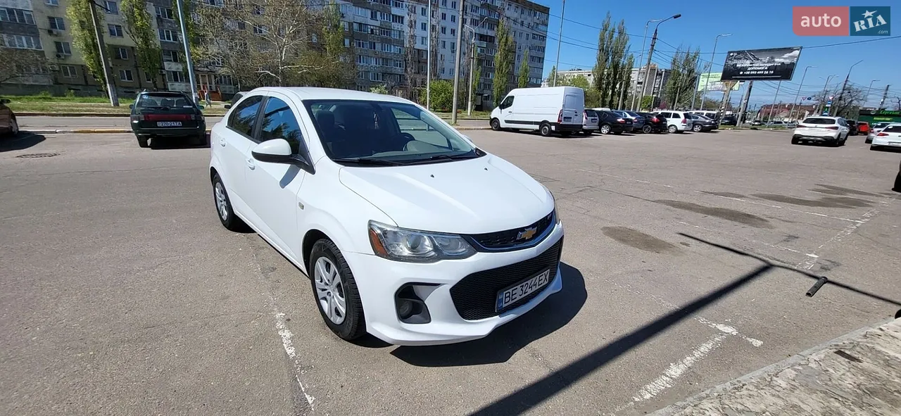 2015 Chevrolet Sonic - мініатюра 21