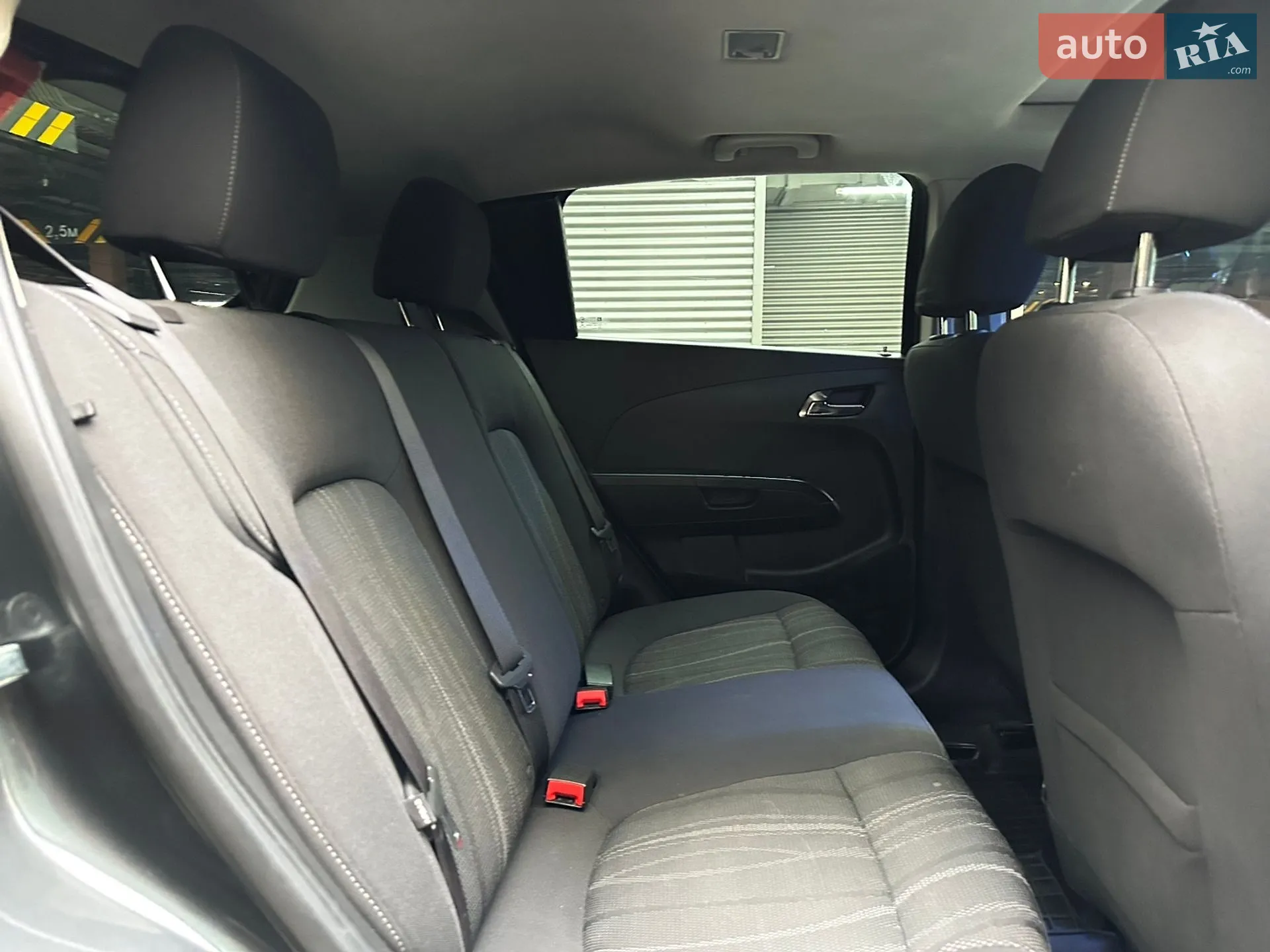2015 Chevrolet Sonic - мініатюра 24