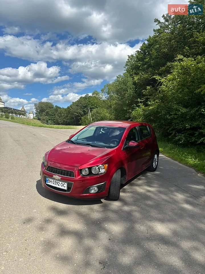 2014 Chevrolet Sonic - мініатюра 13