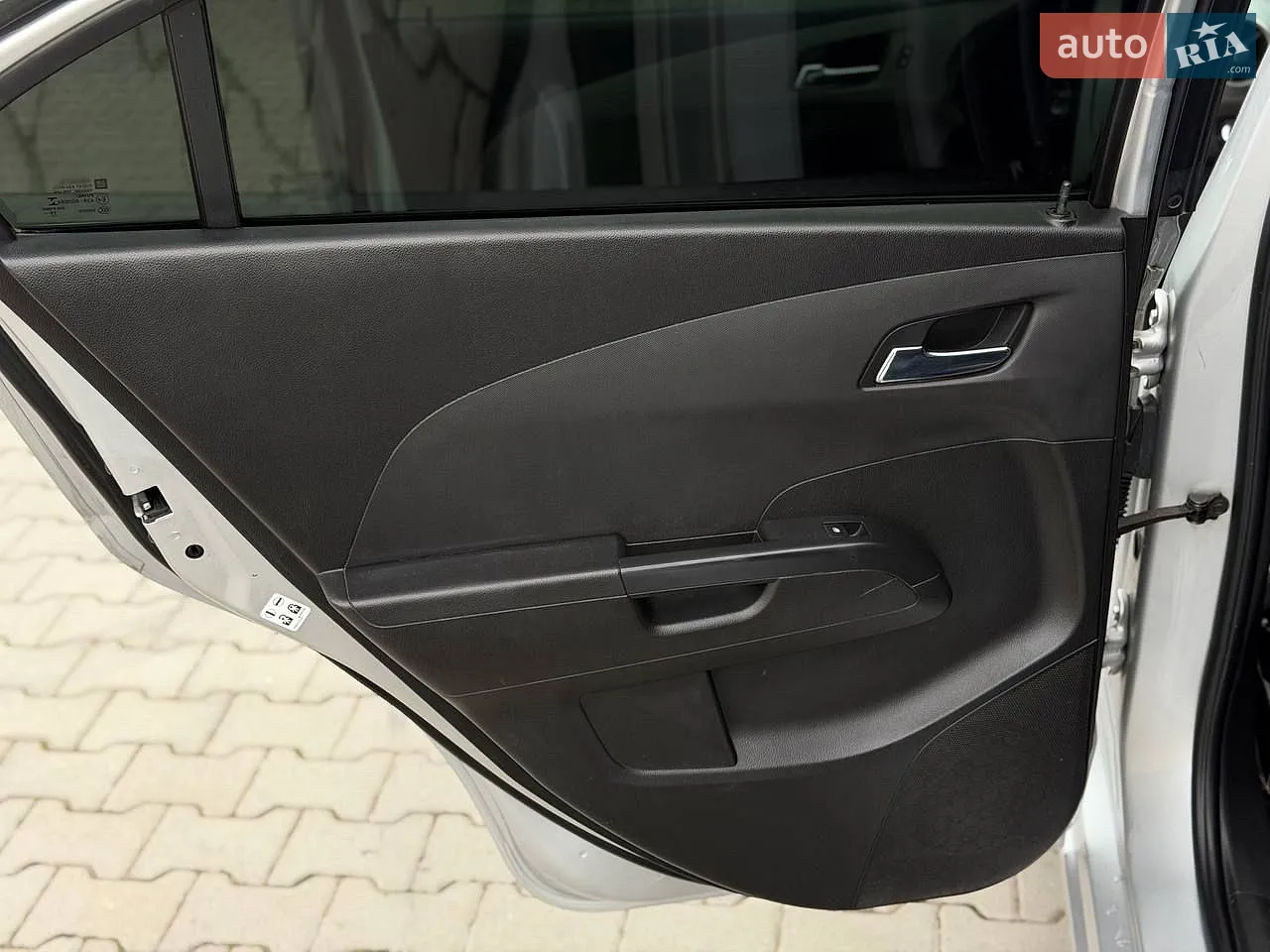 2016 Chevrolet Sonic - мініатюра 10