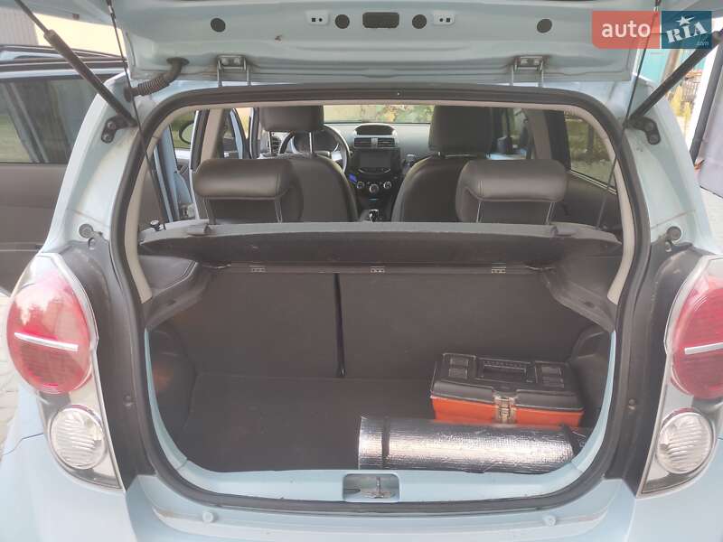 Хетчбек Chevrolet Spark EV 2014 в Львові фото 12 Хетчбек Chevrolet Spark EV 2014 в Львові