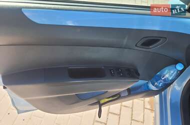 Хетчбек Chevrolet Spark EV 2014 в 