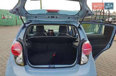 Хэтчбек Chevrolet Spark EV 2015 в 