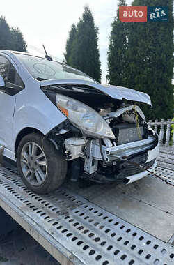 Хетчбек Chevrolet Spark EV 2014 в 
