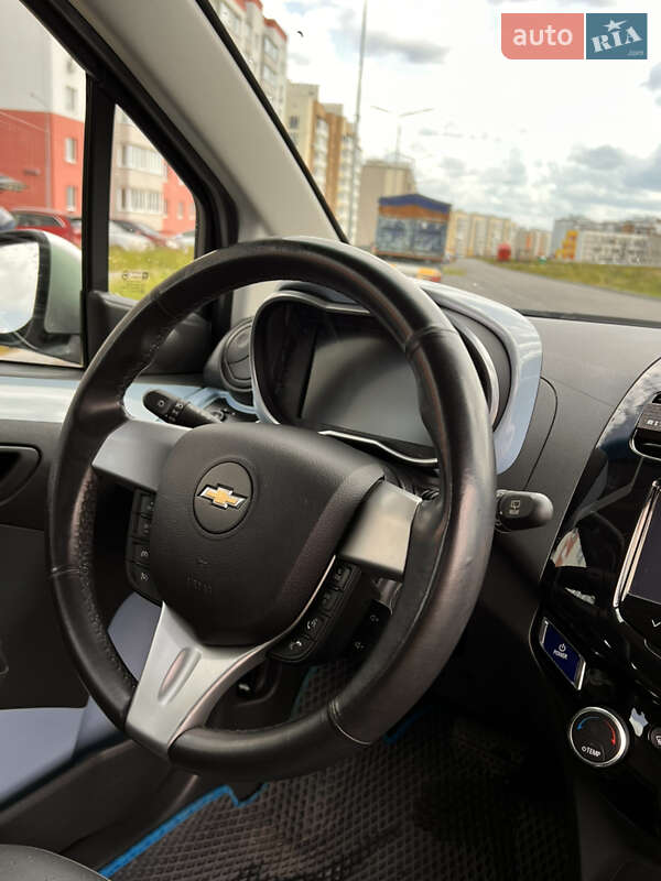 Хэтчбек Chevrolet Spark EV 2014 в Виннице фото 7 Хэтчбек Chevrolet Spark EV 2014 в Виннице