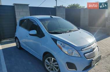 Хэтчбек Chevrolet Spark EV 2014 в 