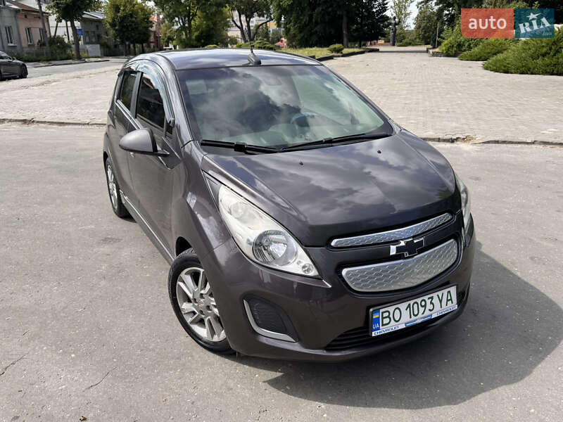 Хетчбек Chevrolet Spark EV 2014 в Тернополі фото 23 Хетчбек Chevrolet Spark EV 2014 в Тернополі
