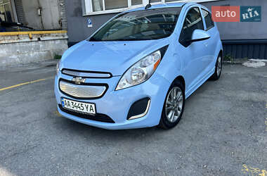 Хетчбек Chevrolet Spark EV 2016 в 