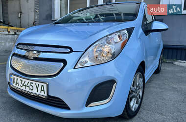 Хетчбек Chevrolet Spark EV 2016 в 