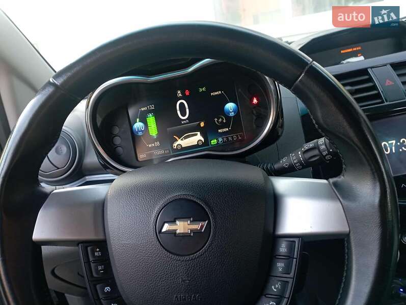 Хэтчбек Chevrolet Spark EV 2016 в Бердичеве