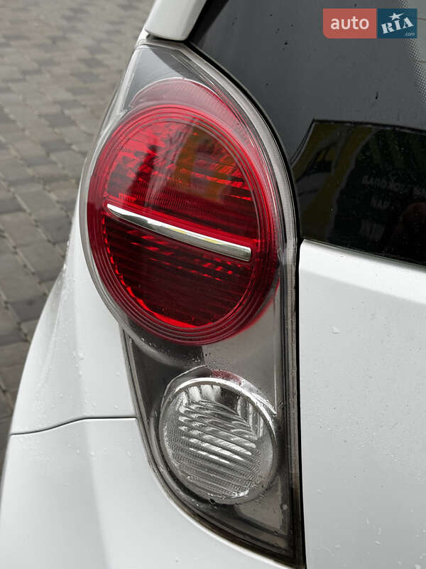 Хетчбек Chevrolet Spark EV 2013 в Кропивницькому