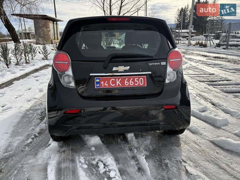 Хетчбек Chevrolet Spark EV 2015 в Трускавці