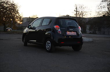 Хэтчбек Chevrolet Spark 2010 в Самборе