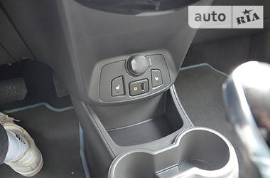 Хетчбек Chevrolet Spark 2015 в 