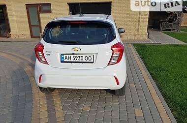 Хэтчбек Chevrolet Spark 2016 в Волновахе